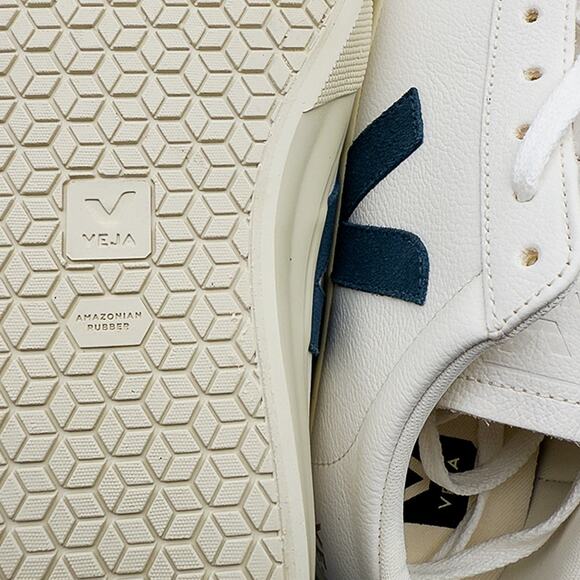 New Veja Campo Chromefree Leather White/California Sneakers Women 9/Men 7 NIB - Picture 8 of 10